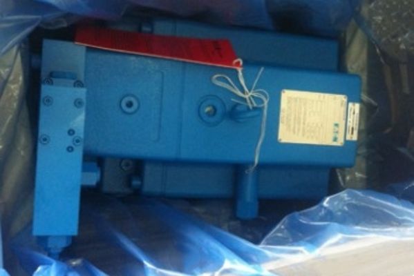 PVXS066-250ES泵尺寸，伊頓威格士PVXS系列變量柱塞泵