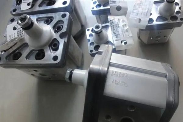 迪普馬GP1外齒輪泵的技術特點、應用領域，意大利Duplomatic齒輪泵官網