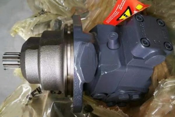 力士樂液壓馬達a6vm140系列,力士樂a11v液壓變量柱塞泵的工作原理、特點及應用